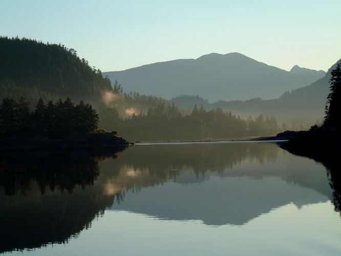 Morning in Port Harvey